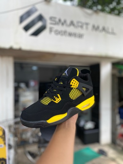 Jordan 4