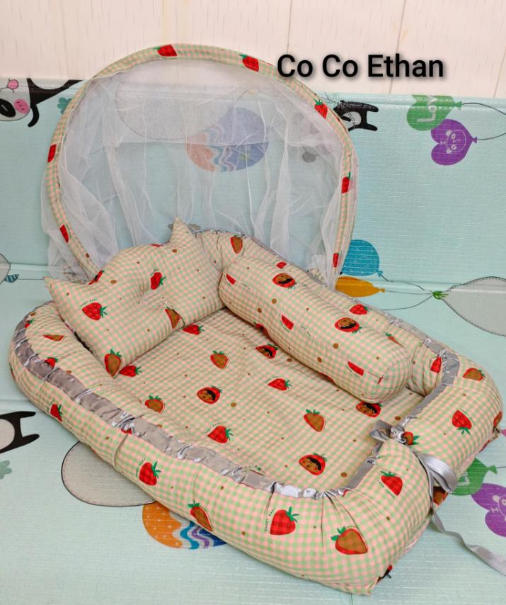 Coco ethan  Sweet starရဲ့ ခြင်ထောင်ဘောင်ပါမွေ့ယာset