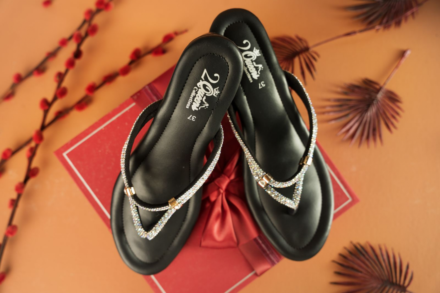 2 Queens Sandal 00-7